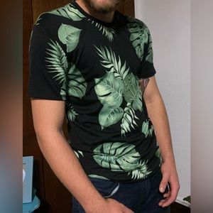 LulaRoe tropical leaf black shirt
